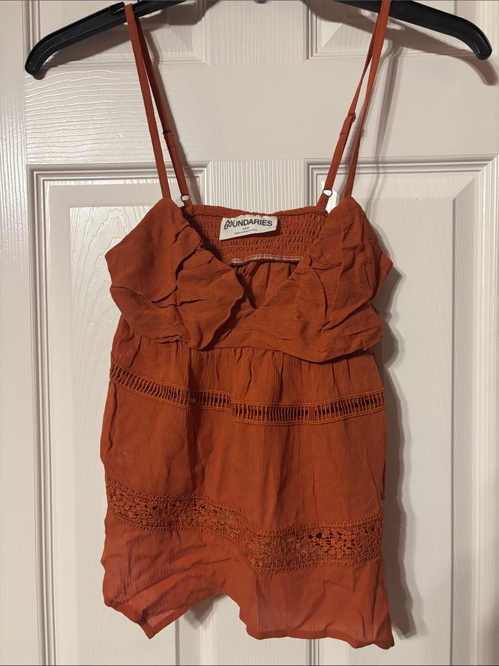 NWT no boundaries Burnt Orange tank top with Spaghetti Straps size small (4-6)